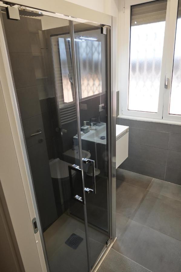 G62 Confortevole Bilocale Zona Stazione * Milan